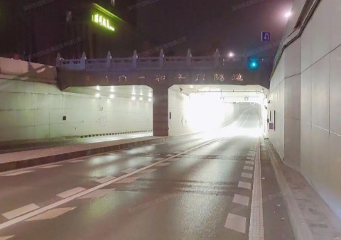 西安朱雀大街下穿隧道