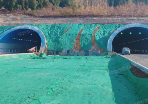 济南宁青龙山隧道项目